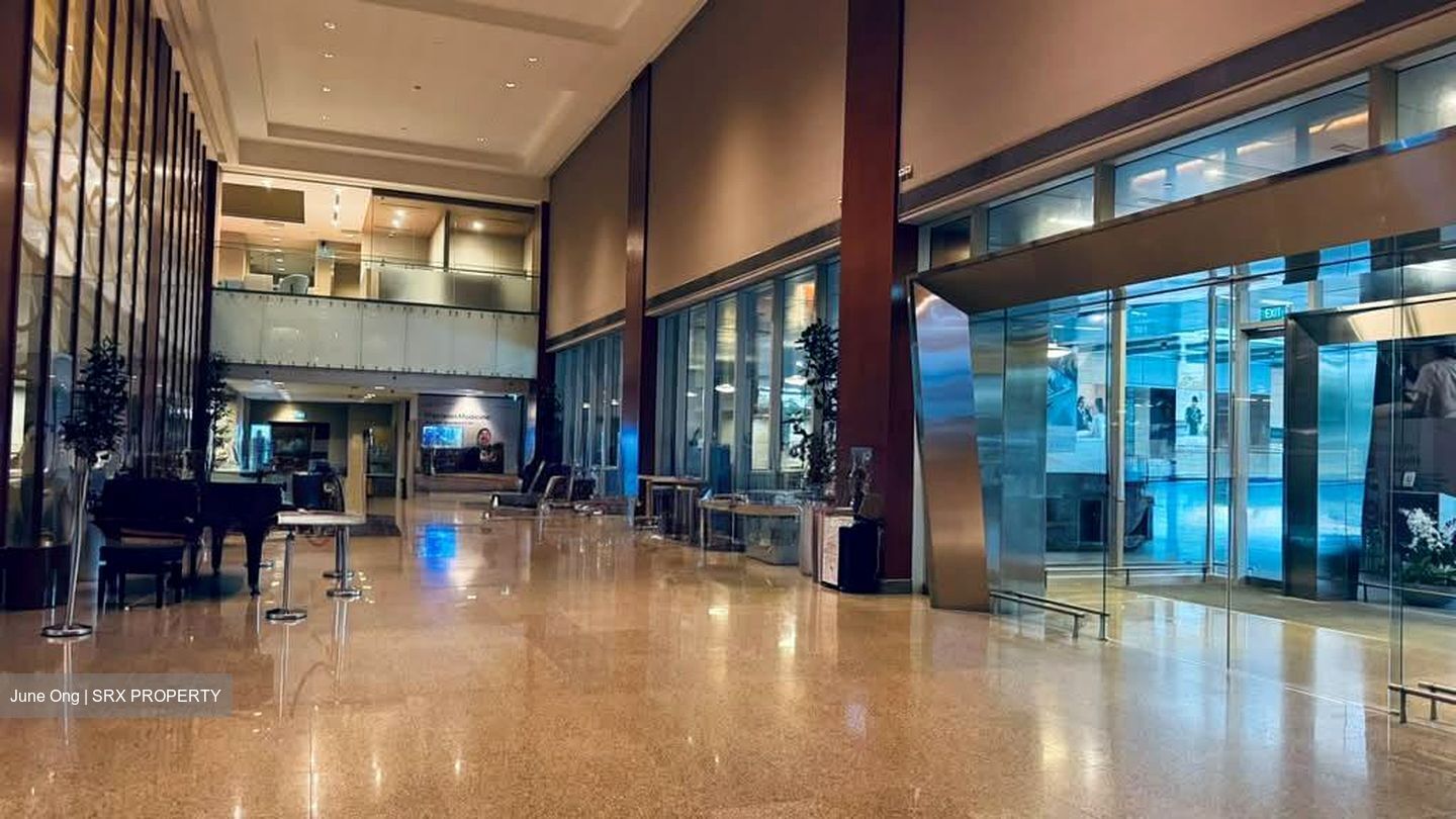 Mount Elizabeth Novena Hospital (D12), Retail #580586431